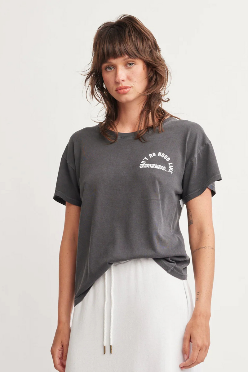 MOTHERHOOD T-SHIRT