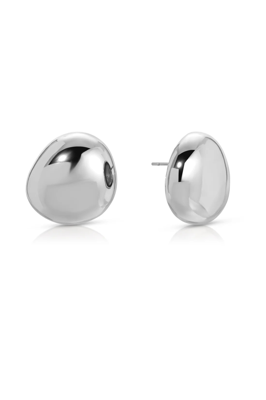 PEBBLE STUD EARRING