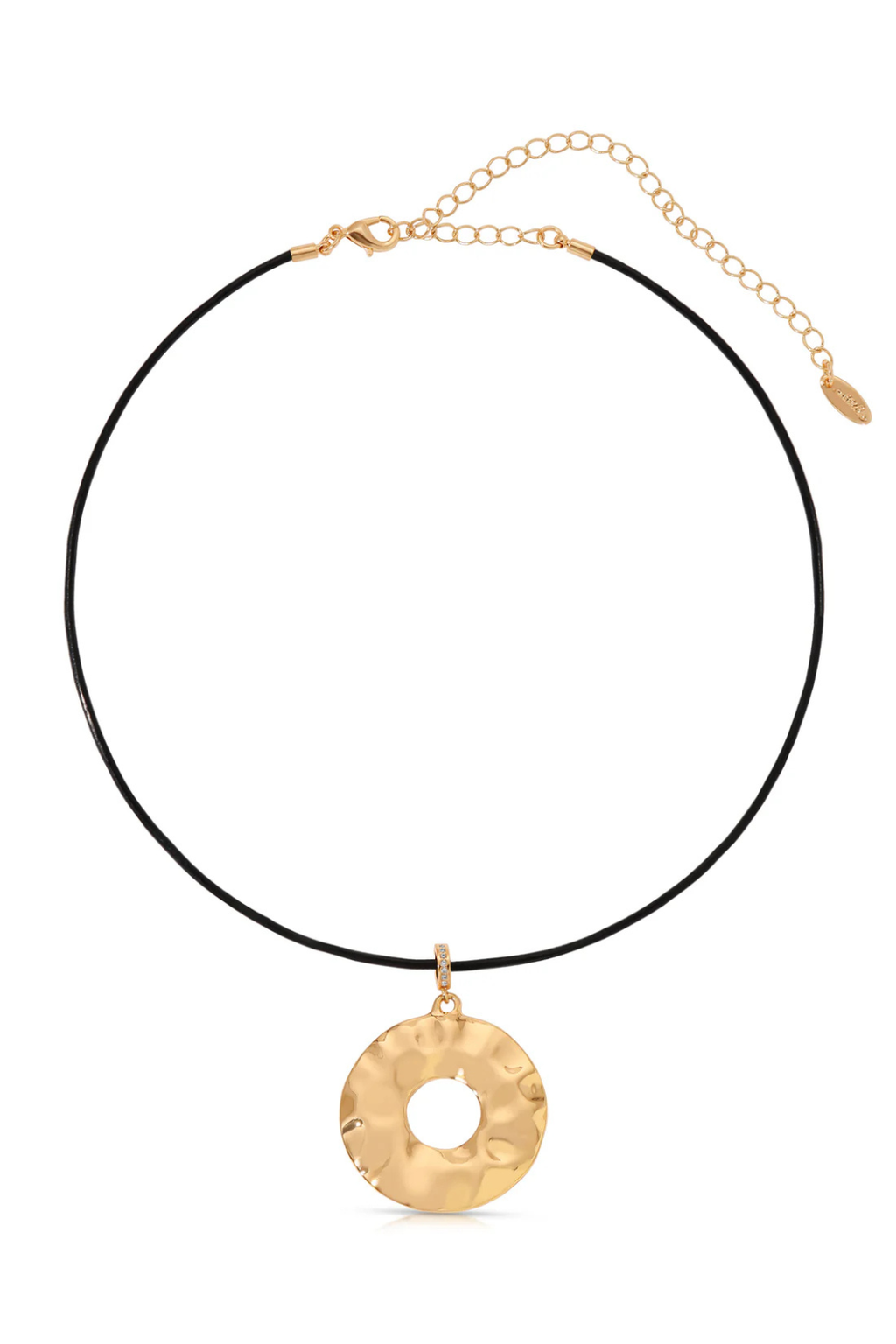 HAMMERED CIRCLE CORD NECKLACE