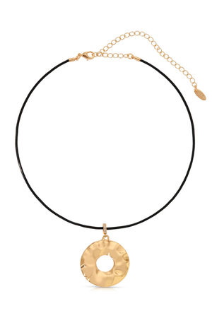 HAMMERED CIRCLE CORD NECKLACE