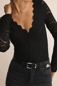 LACE BODYSUIT