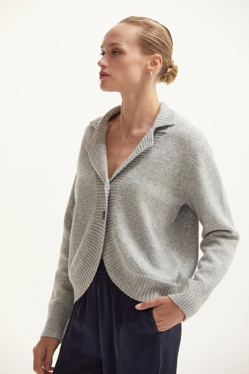 CURVED HEM CARDIGAN