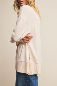 MOCK NECK SWEATSHIRT