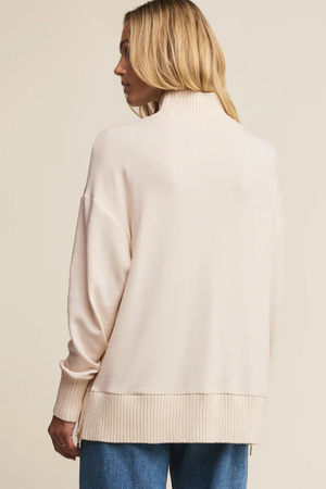 MOCK NECK SWEATSHIRT
