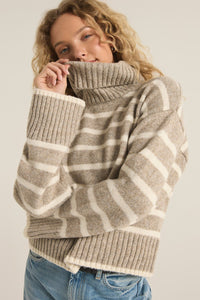 STRIPE TURTLENECK SWEATER