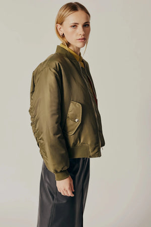 BOMBER JACKET