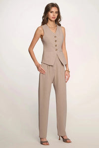 PLEATED FRONT TROUSER