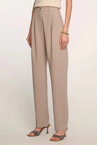 PLEATED FRONT TROUSER