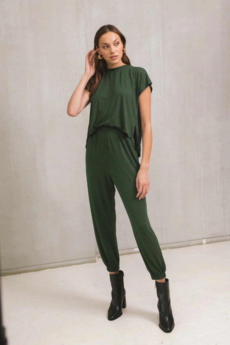 T-SHIRT JUMPSUIT