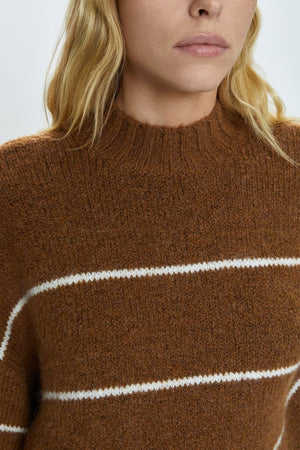 MOCK NECK SWEATER