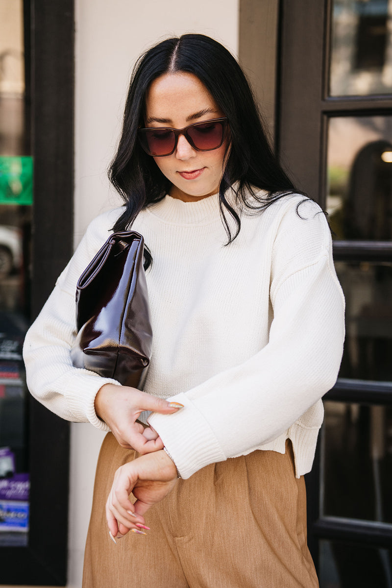 BOXY CROPPED SWEATER
