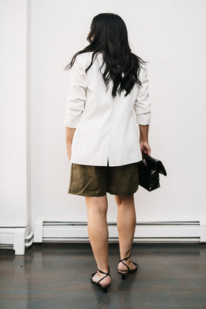 SINGLE BUTTON BLAZER