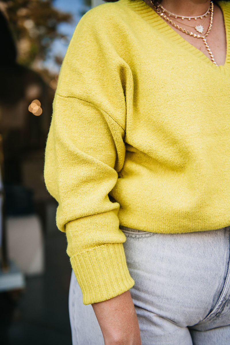 SOFT RIB V-NECK SWEATER