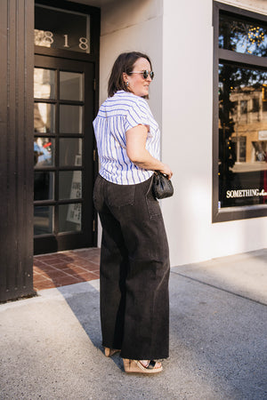 SHORT SLEEVED LINEN BUTTON UP