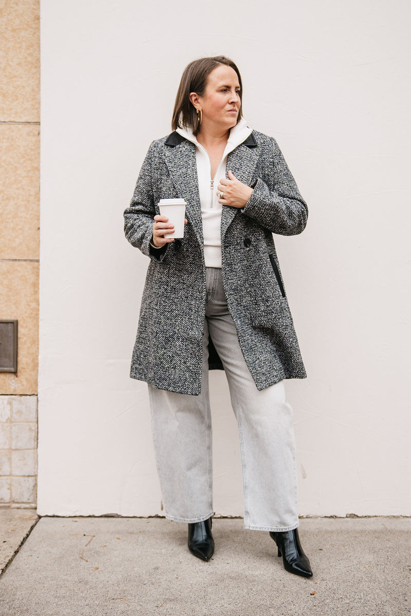 FAUX LEATHER COLLARED COAT