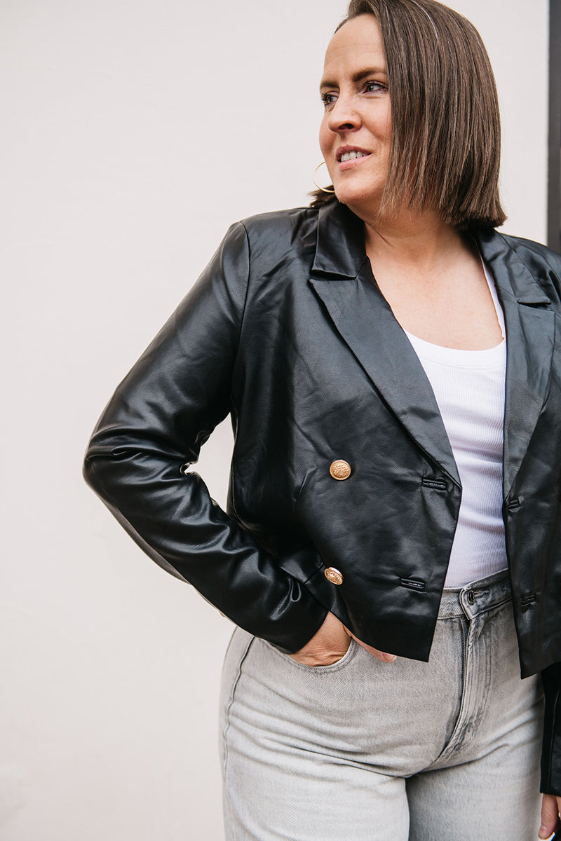 FAUX LEATHER CROPPED JACKET