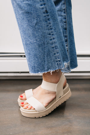 JUNIA PLATFORM SANDAL