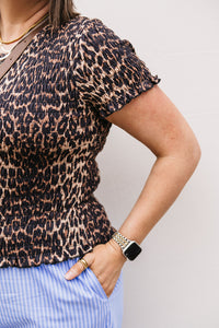 LEOPARD SMOCKED TEE