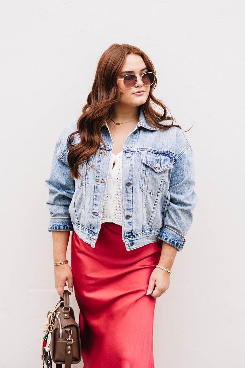 BUTTON FRONT SWEATER VEST