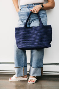 LARGE WOVEN TOTE