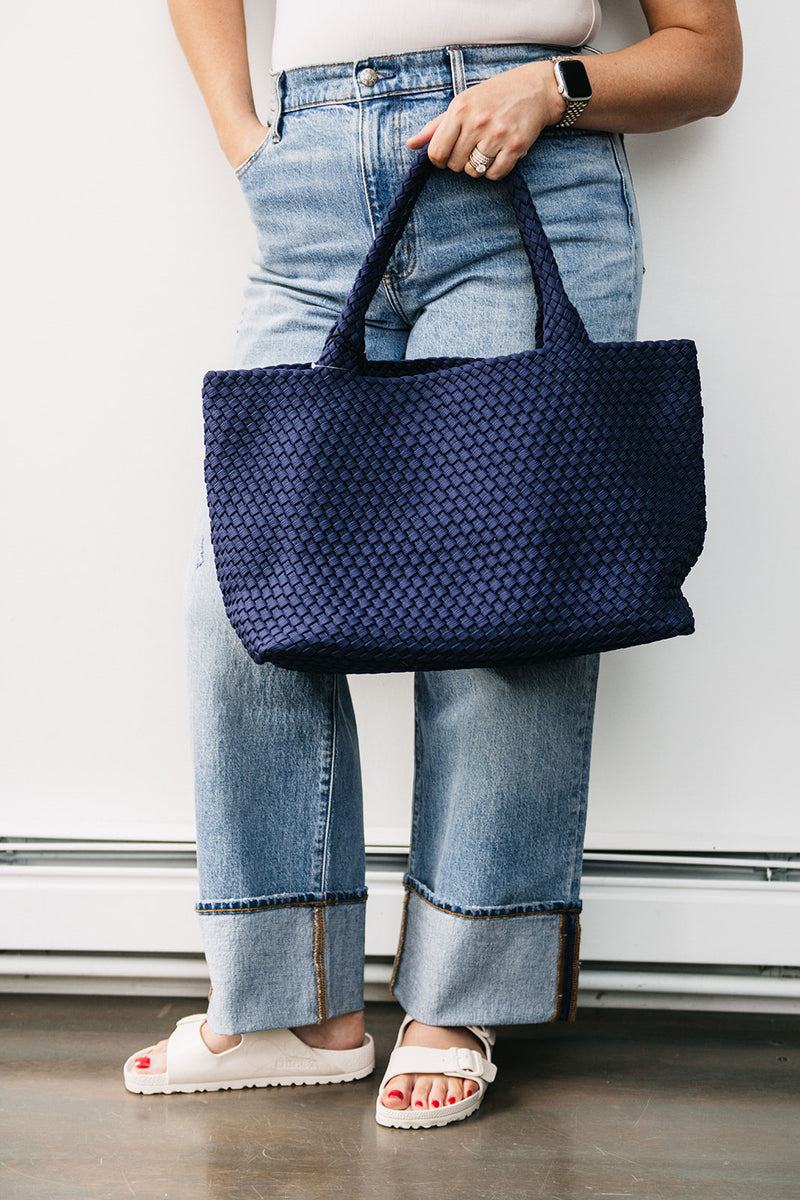 LARGE WOVEN TOTE