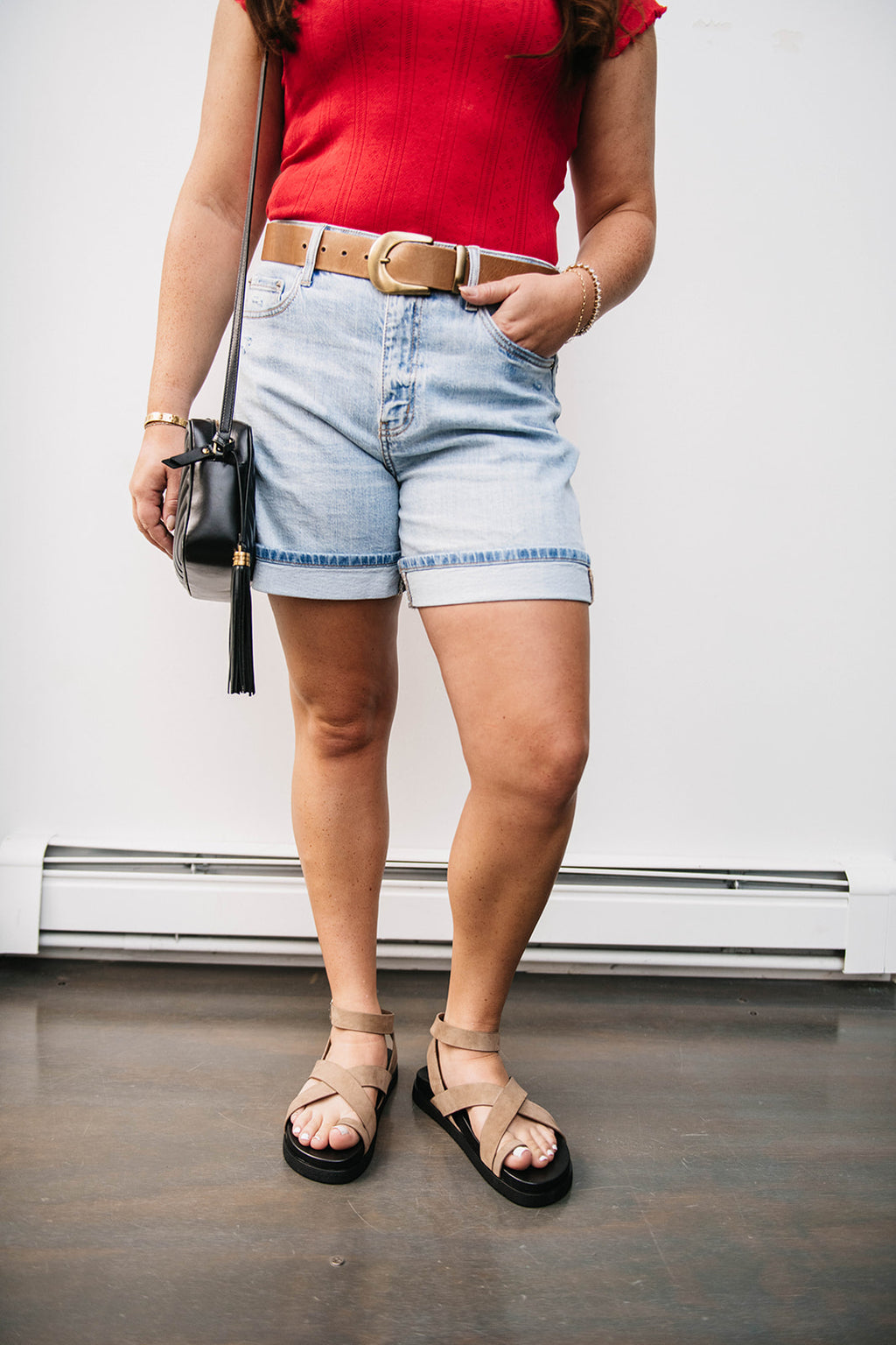 EASY RIDER MID RISE CUFFED SHORT