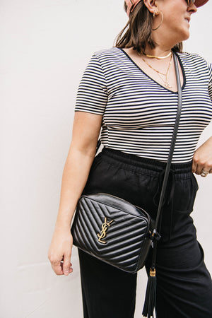V NECK STRIPE TEE