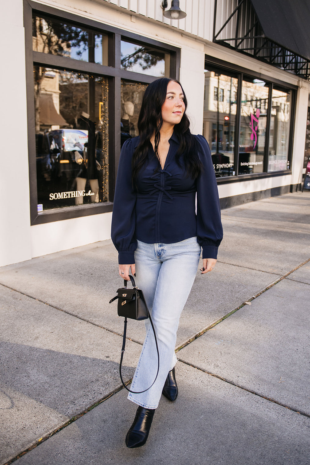 FRONT BOW RUCHED TOP