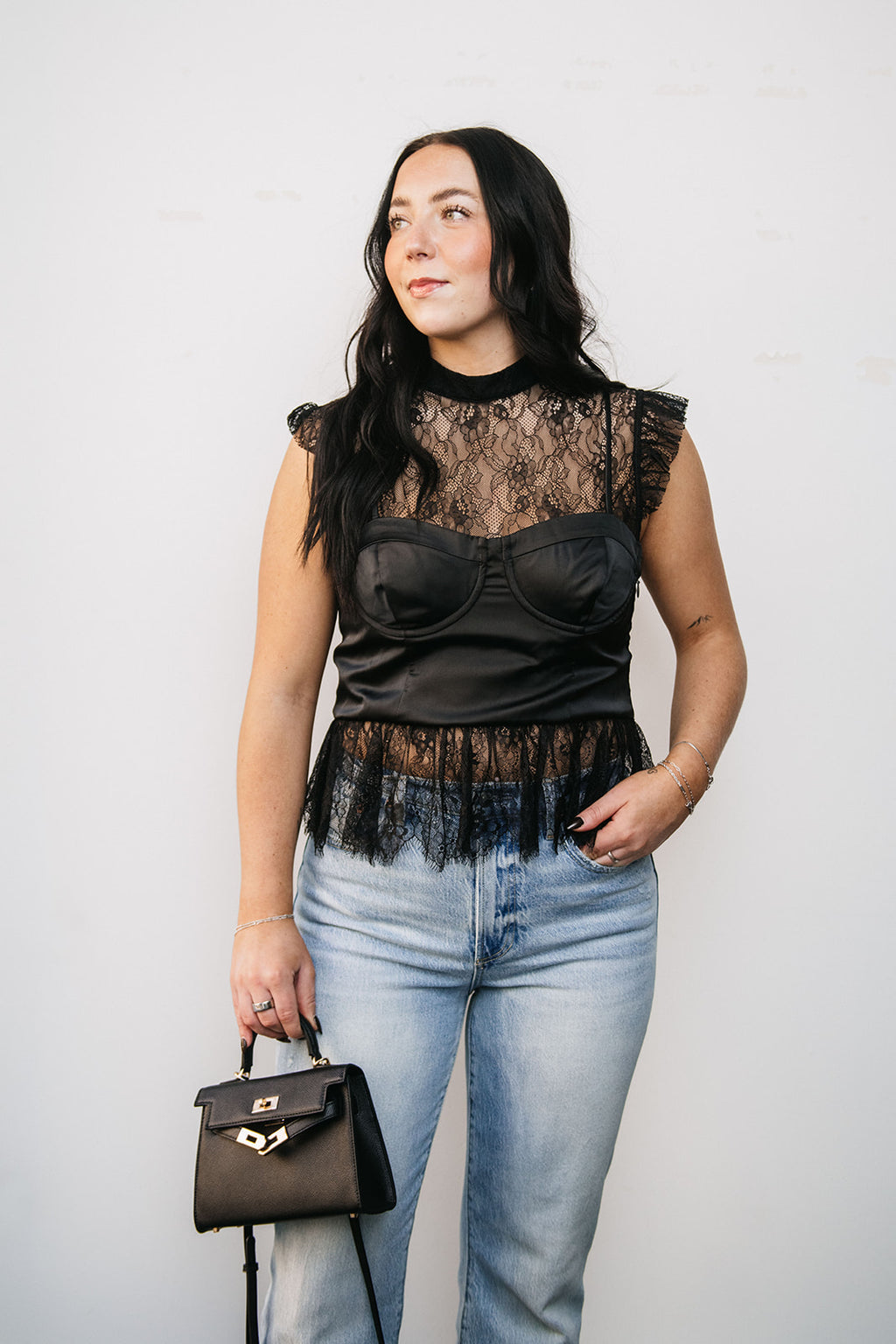 LACE BUSTIER TOP