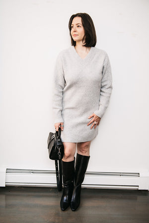 V-NECK SWEATER DRESS