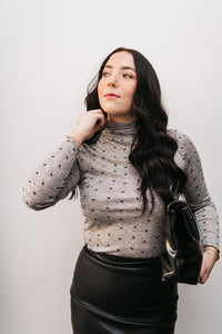 TINY BOW MOCK NECK TOP