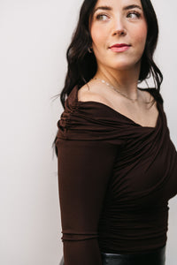 OFF SHOULDER RUCHED TOP
