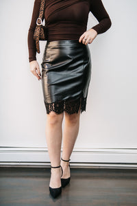 FAUX LEATHER LACE SKIRT