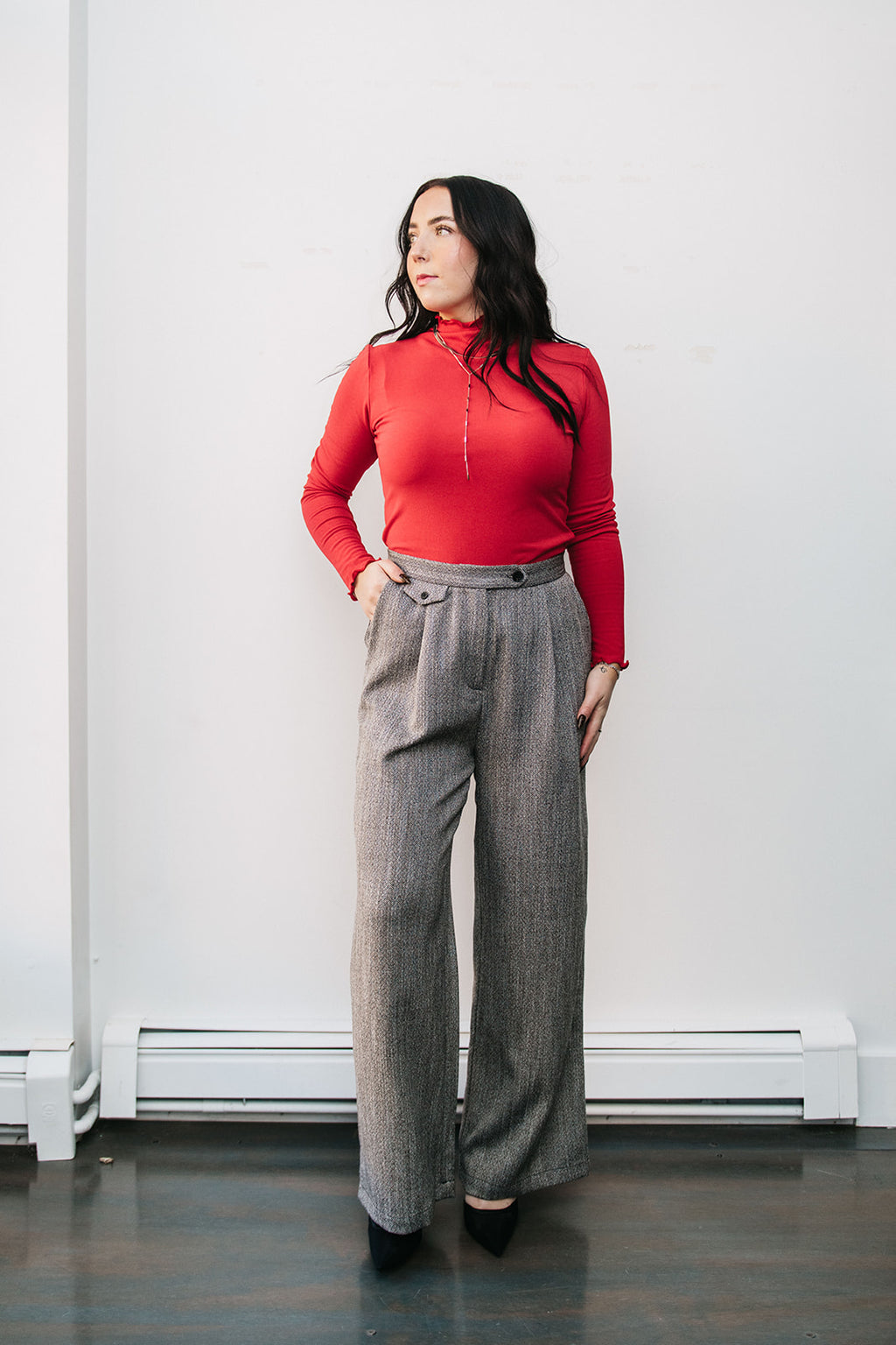 LONG SLEEVE MOCK NECK TOP
