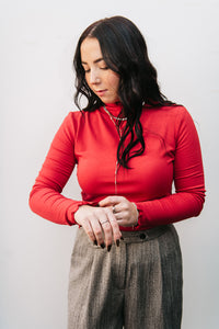 LONG SLEEVE MOCK NECK TOP