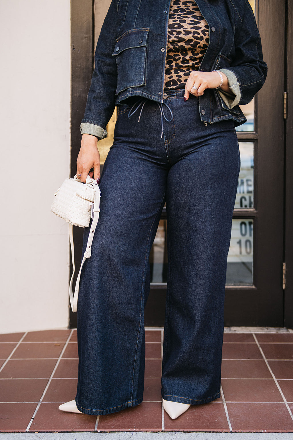 DRAWSTRING WIDE LEG PANT