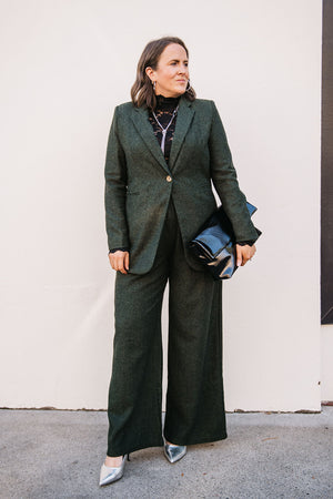 SINGLE BUTTON BLAZER