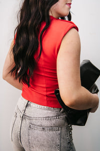 BOW FRONT SLEEVELESS TOP