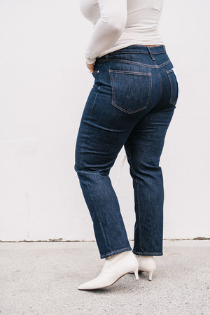 BRI HIGH RISE SLIM STRAIGHT