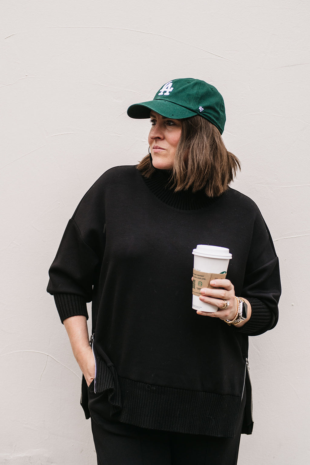 SOFT KNIT SWEATSHIRT