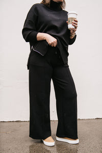 SOFT KNIT DRAWSTRING PANT