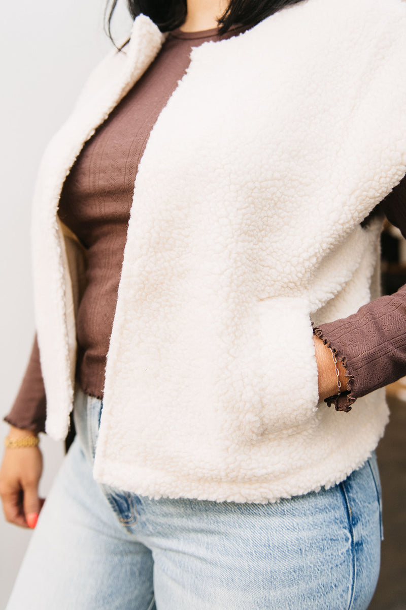FAUX SHERPA VEST