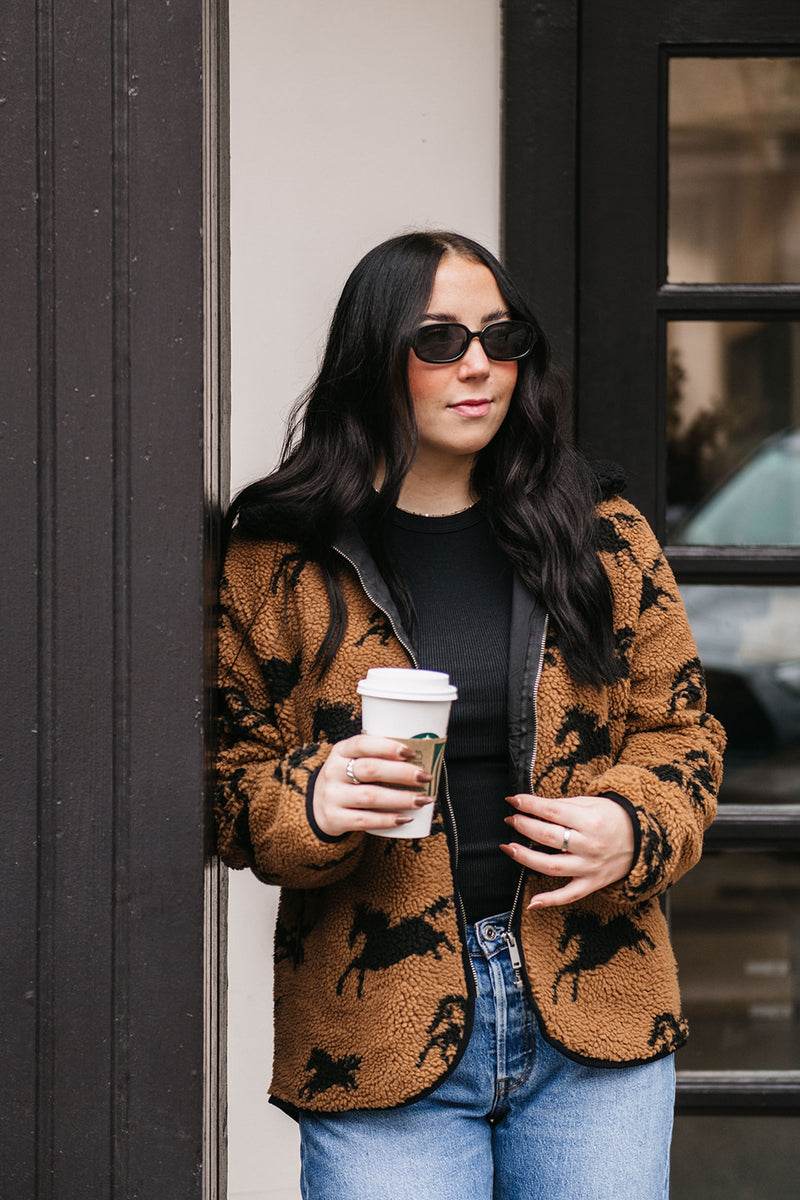 SHERPA HORSE JACKET