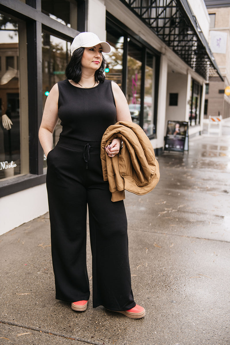 SOFT KNIT SLEEVELESS JUMPSUIT