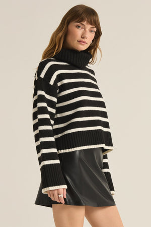 STRIPE TURTLENECK SWEATER