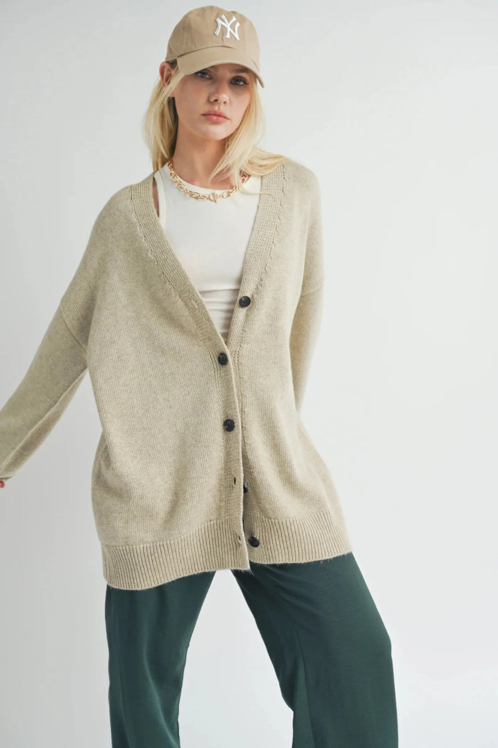 OVERSIZED CARDIGAN