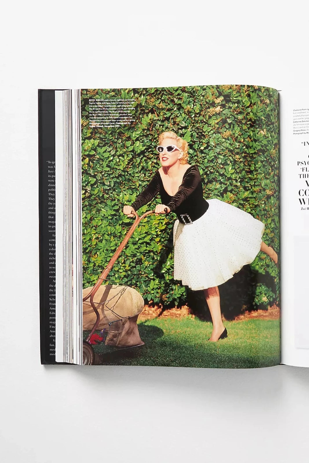 VANITY FAIR 100 YEARS BOOK – SOMETHINGchic Clothing VANITY FAIR 100 YEARS BOOK – SOMETHINGchic Clothing